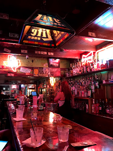 Riley's Tavern - bars with live music New Braunfels