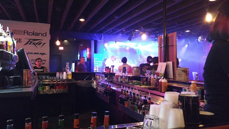 The Amp Room - bars with live music San Antonio